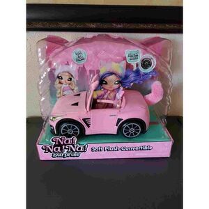 NEW IN BOX NA! NA! NA! SURPRISE  SOFT PLUSH CONVERTIBLE